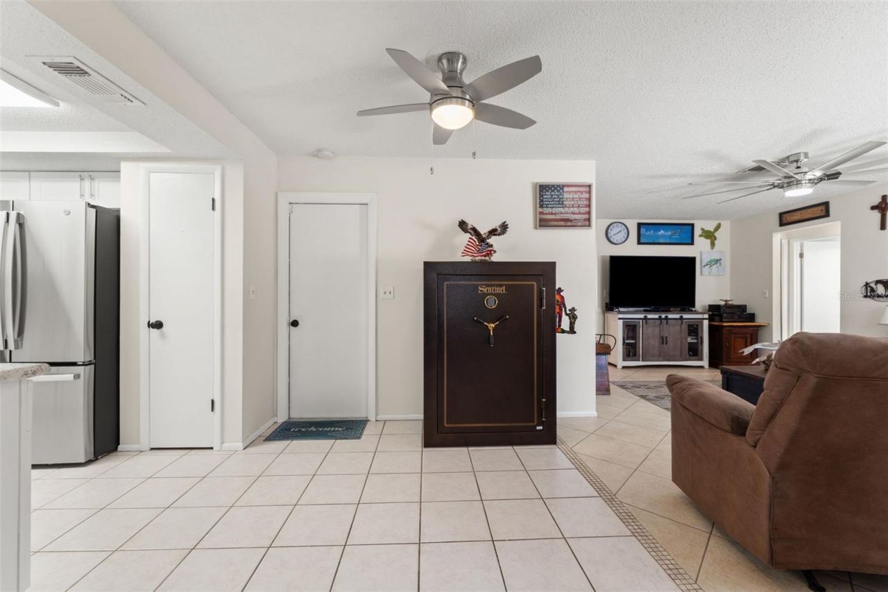 4438 Sail Drive, New Port Richey, FL 34652 Photo