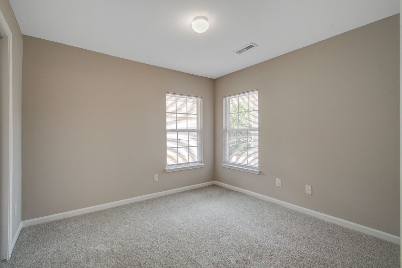 151 Kimberton Avenue Photo 17