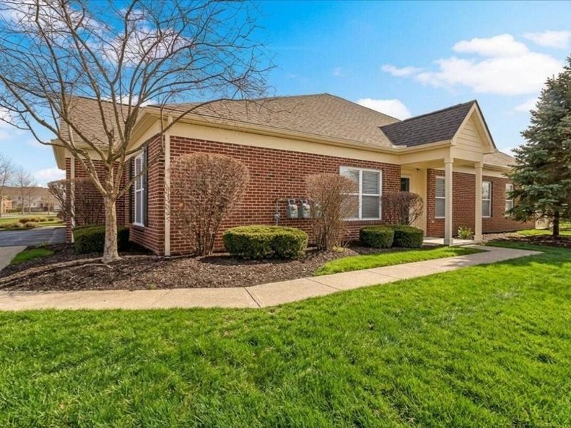 5791 Burke Circle, Unit 1103, New Albany, OH 43054 Photo 3