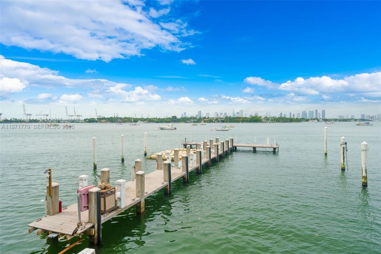 1000 West Ave , Unit 721, Miami Beach, FL 33139 Photo