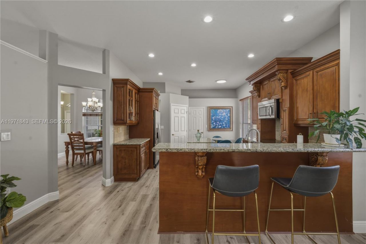 12846 NW 18th Ct, Pembroke Pines, FL 33028 Photo