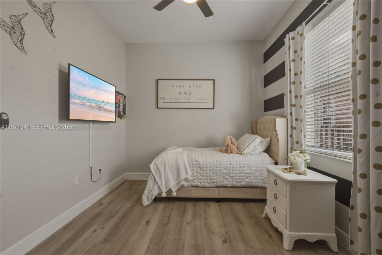 12846 NW 18th Ct, Pembroke Pines, FL 33028 Photo