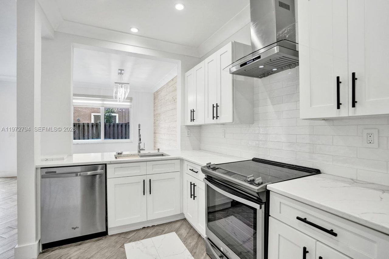 3542 Santa Fe Pl, Coconut Creek, FL 33073 Photo