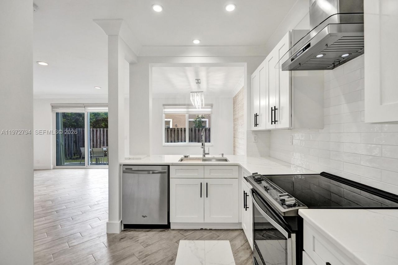 3542 Santa Fe Pl, Coconut Creek, FL 33073 Photo