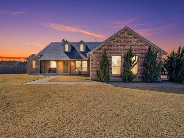 144 Brady Coleman Lane, Springtown, TX 76082