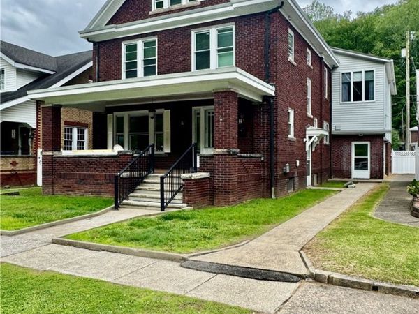 293 Riverside Drive, Logan, WV 25601