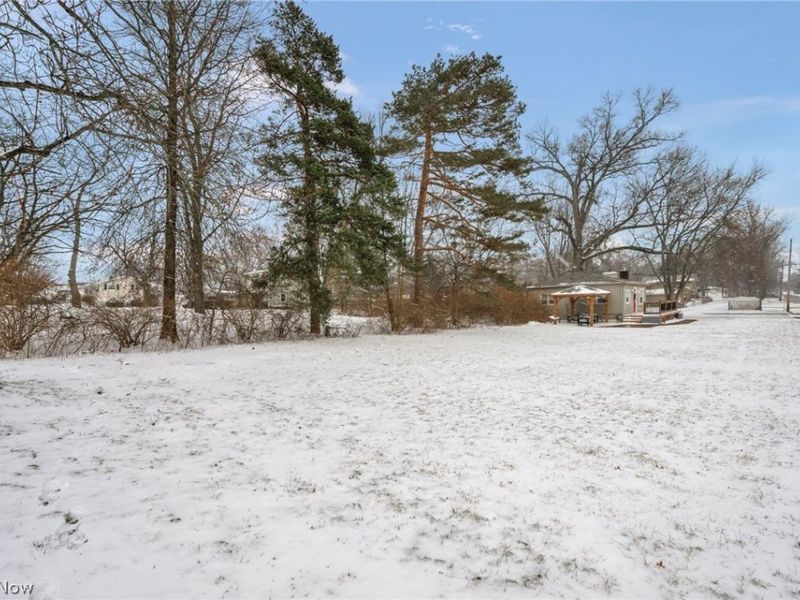 99 Meadowridge Road, Mogadore, OH 44260 Photo 25