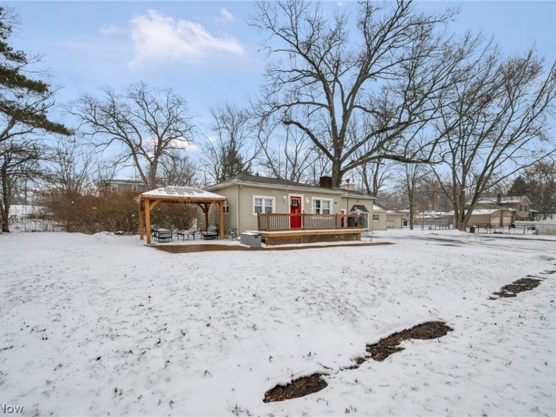 99 Meadowridge Road, Mogadore, OH 44260 Photo 3