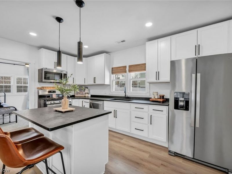 99 Meadowridge Road, Mogadore, OH 44260 Photo 8