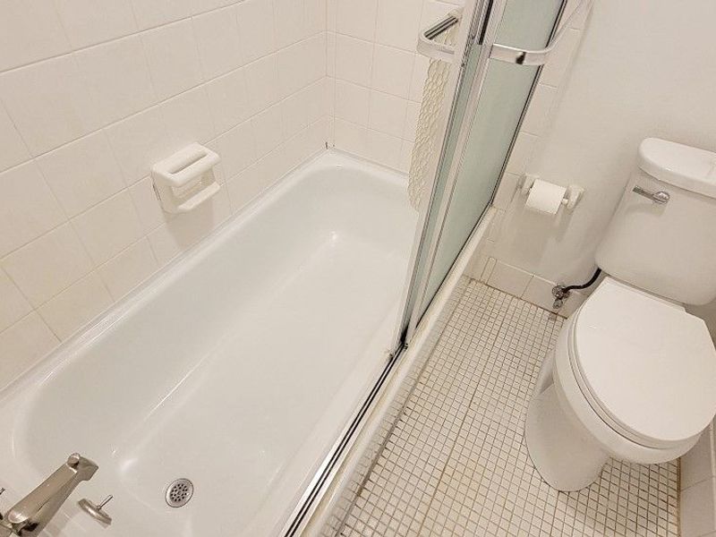 4179 Columbia Road, Unit 213, North Olmsted, OH 44070 Photo 14