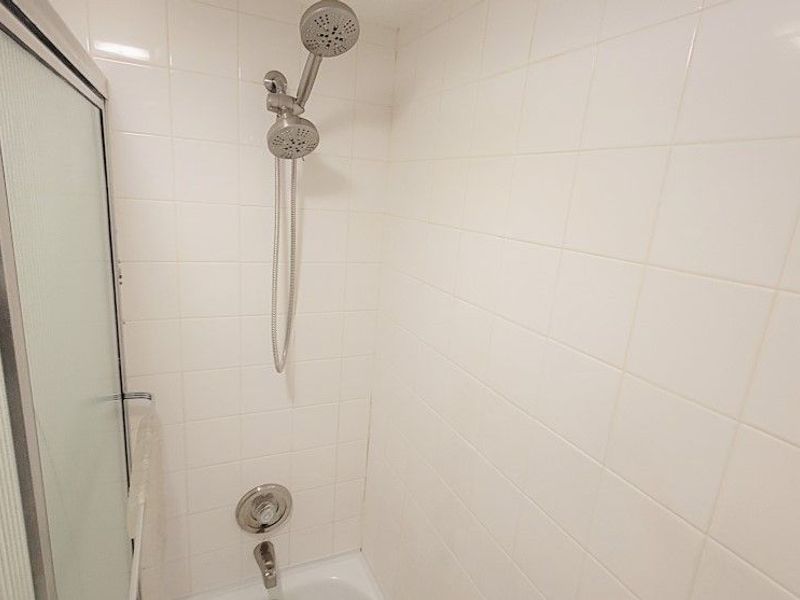 4179 Columbia Road, Unit 213, North Olmsted, OH 44070 Photo 16