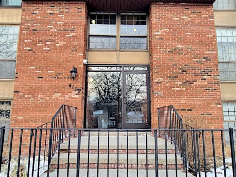 4179 Columbia Road, Unit 213, North Olmsted, OH 44070 Photo 3