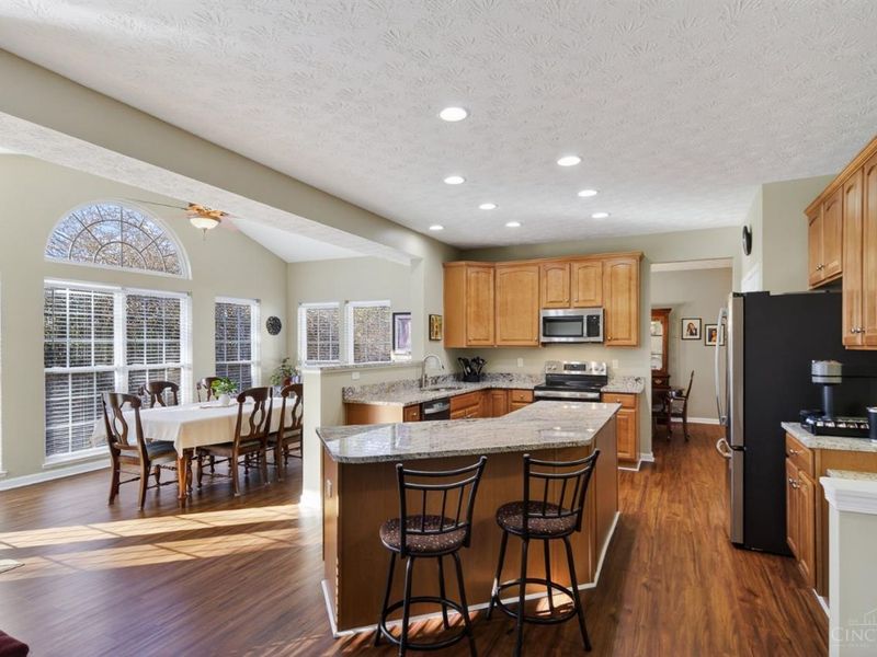 5466 Gwendolyn Ridge, Delhi Twp, OH 45238 Photo 19