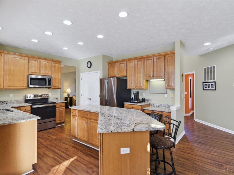 5466 Gwendolyn Ridge, Delhi Twp, OH 45238 Photo 20