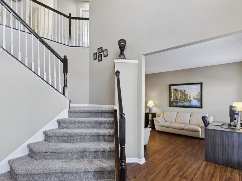 5466 Gwendolyn Ridge, Delhi Twp, OH 45238 Photo 6