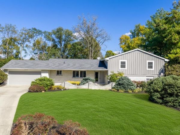 9528 Croton Drive, Montgomery, OH 45242