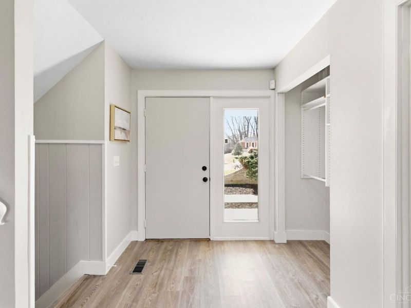 9528 Croton Drive, Montgomery, OH 45242 Photo 4