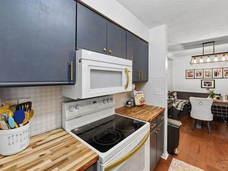 5986 Meadow Creek Drive, Unit 2, Milford, OH 45150 Photo 13