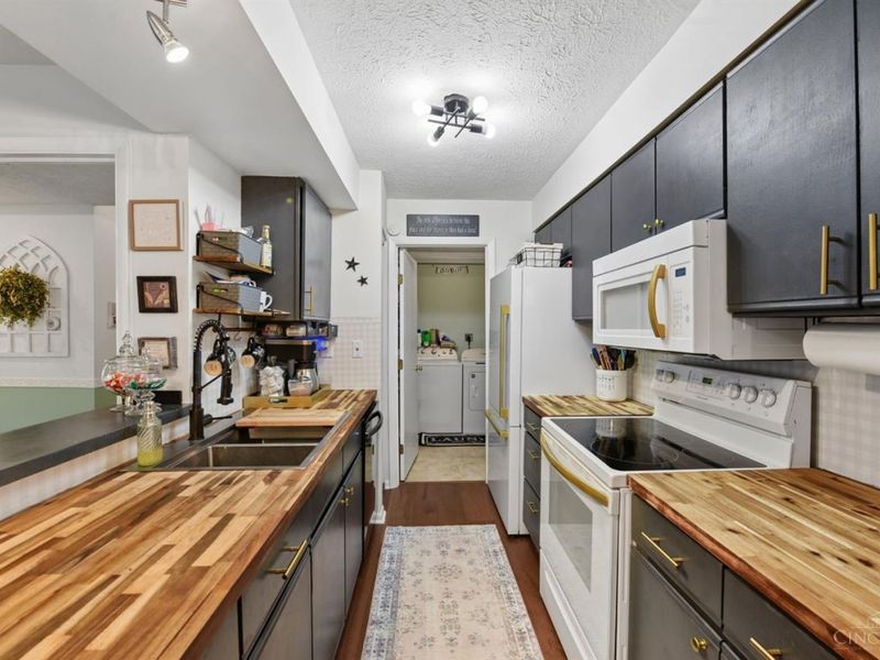 5986 Meadow Creek Drive, Unit 2, Milford, OH 45150 Photo 14