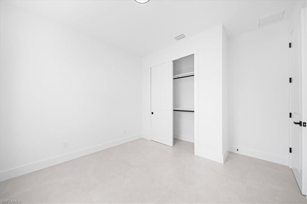 2724 NW 21st St, Cape Coral, FL 33993 Photo