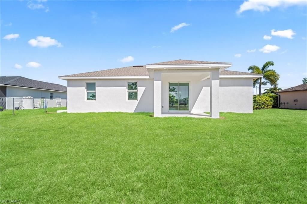 2724 NW 21st St, Cape Coral, FL 33993 Photo