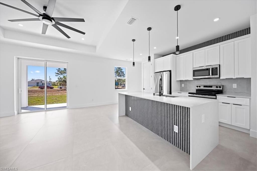 2724 NW 21st St, Cape Coral, FL 33993 Photo