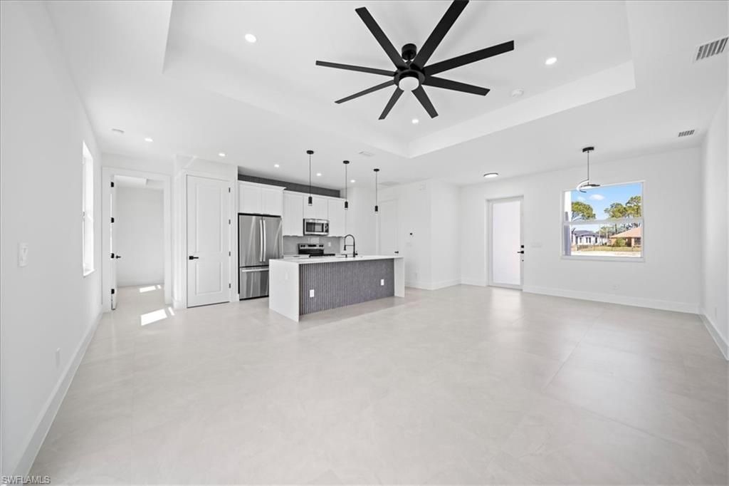 2724 NW 21st St, Cape Coral, FL 33993 Photo