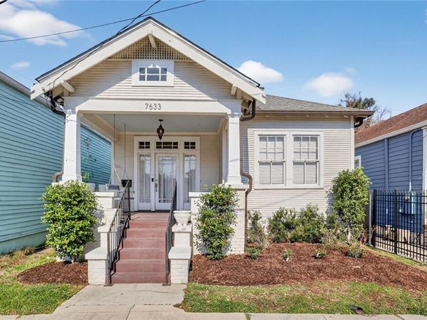 7633 ZIMPEL Street, New Orleans, LA 70118