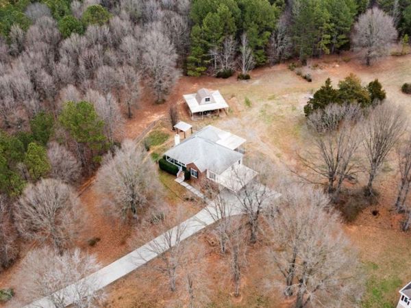 13 Boysenberry Court, White, GA 30184