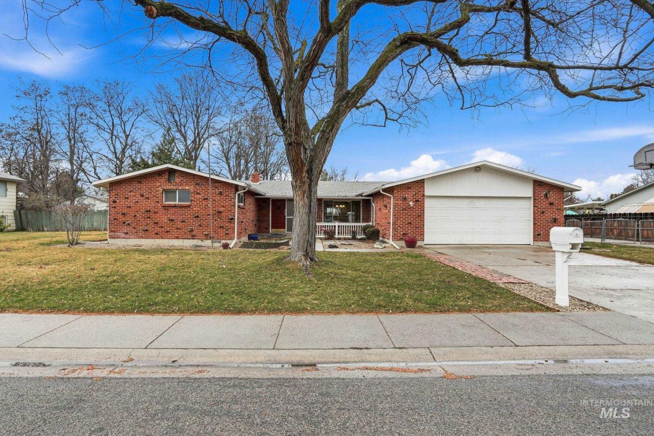 10860 W Mohawk, Boise, ID 83709 Main Photo