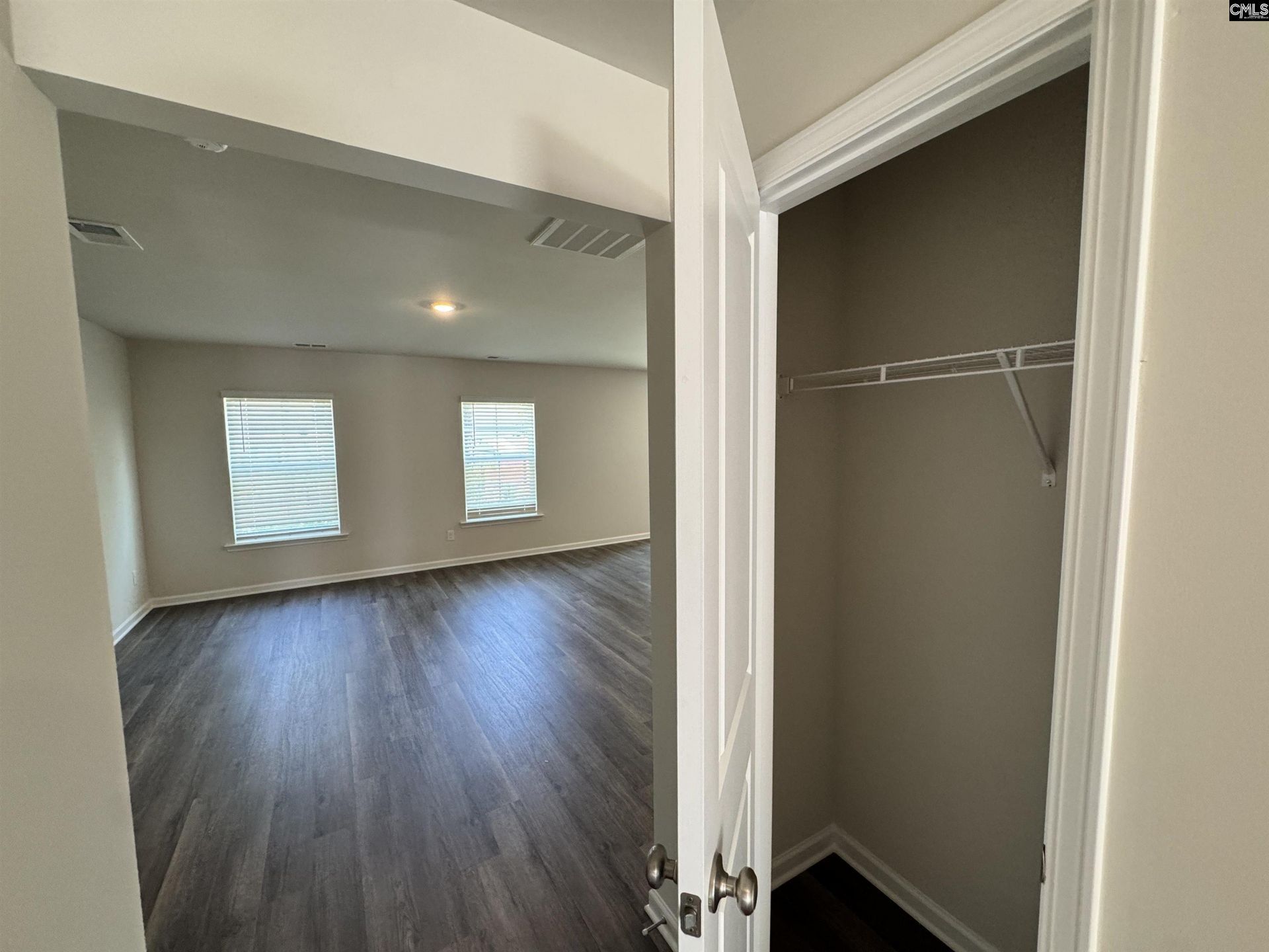 520 Corkscrew Lane Photo 10