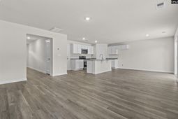 520 Corkscrew Lane photo 4