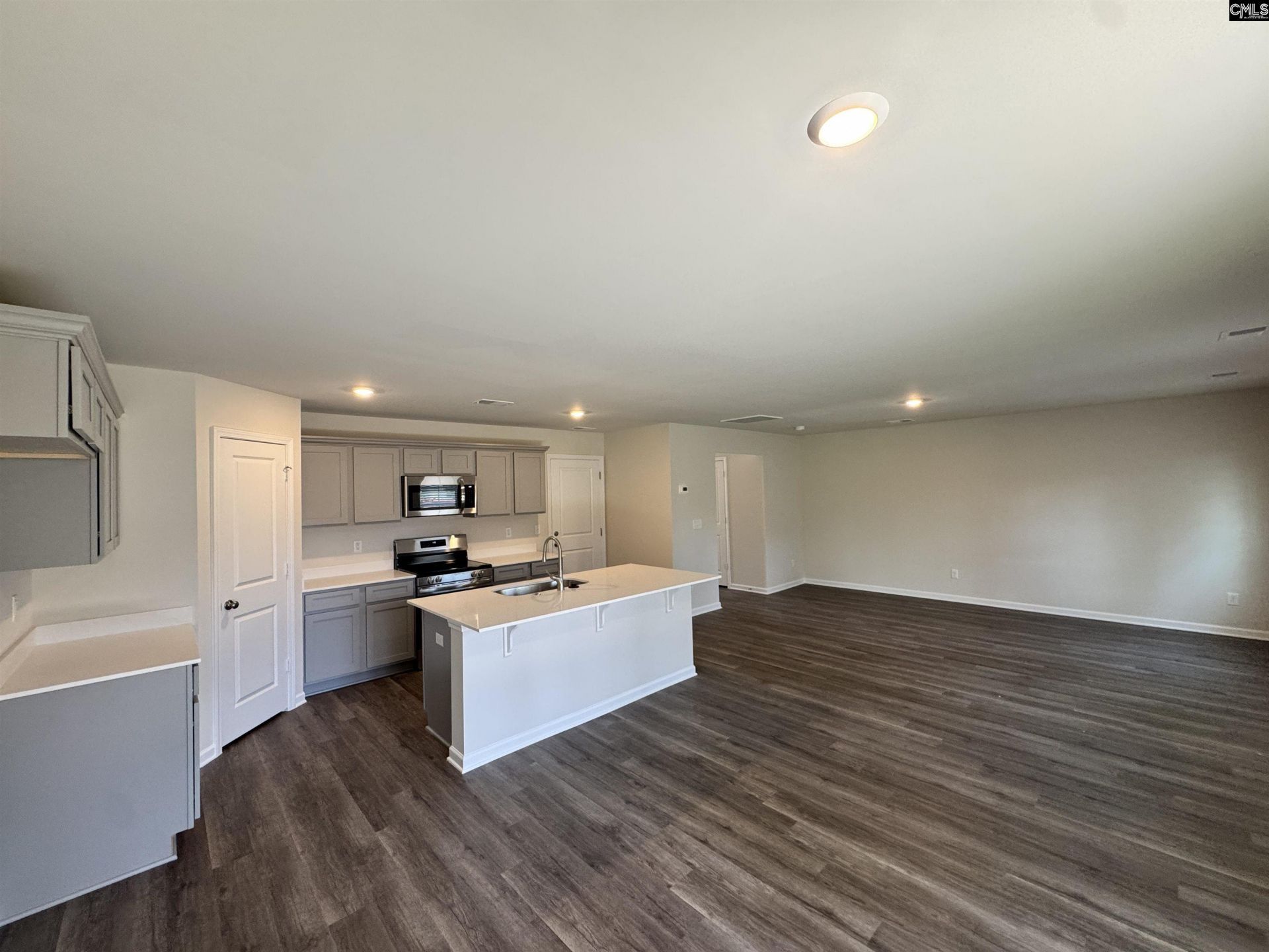 520 Corkscrew Lane Photo 6