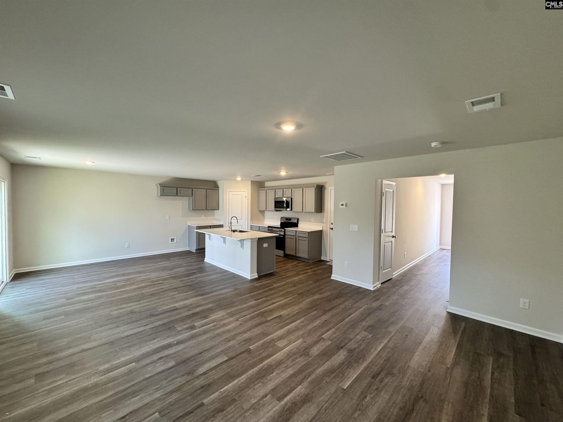 520 Corkscrew Lane Photo 7