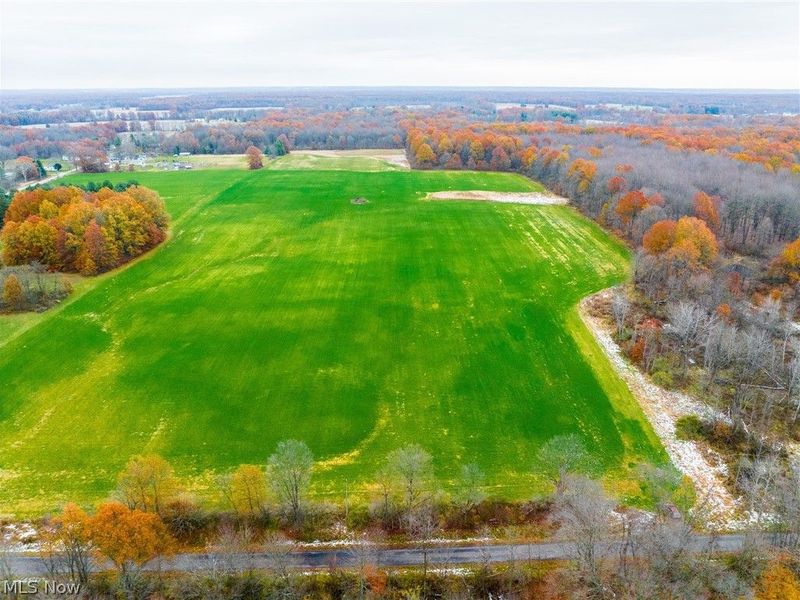 Mahan Denman Road, Bristolville, OH 44402 Photo 9