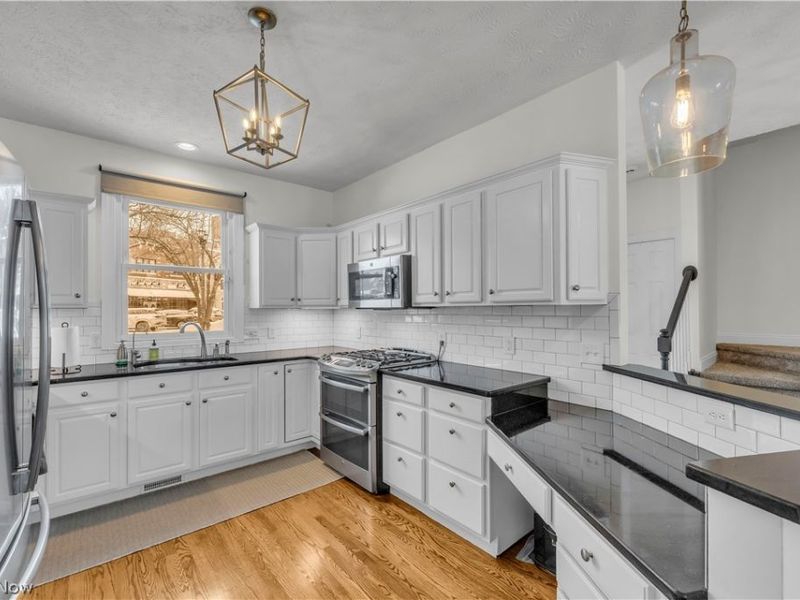 57 Riverside Drive, Berea, OH 44017 Photo 12