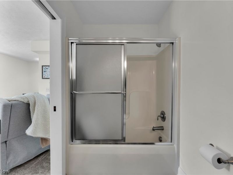 57 Riverside Drive, Berea, OH 44017 Photo 27