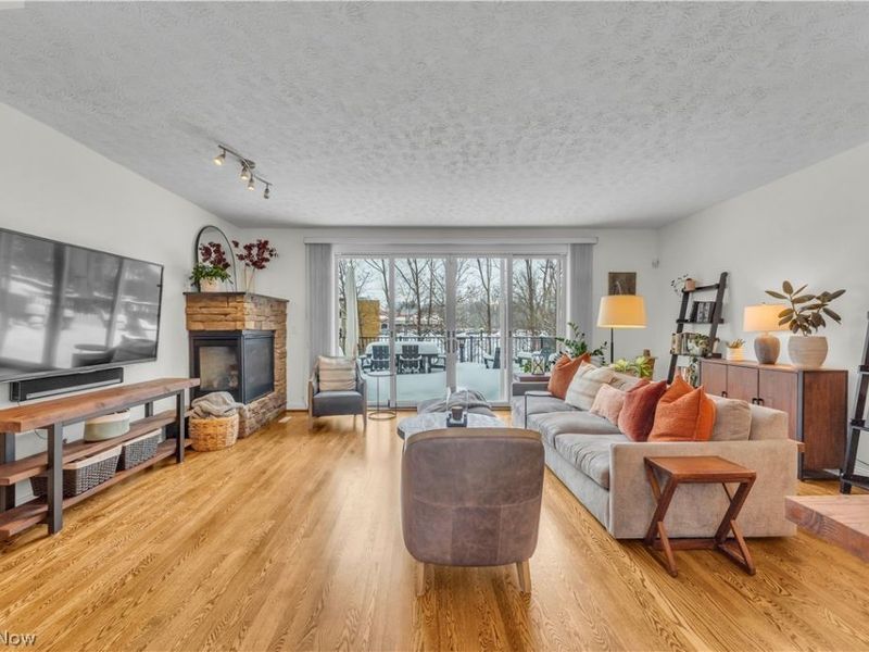 57 Riverside Drive, Berea, OH 44017 Photo 4