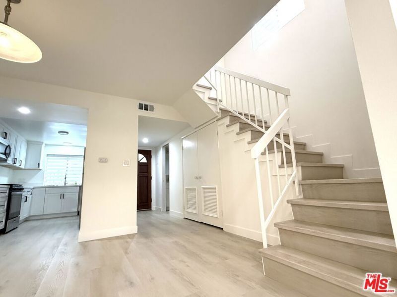 3130 Montrose Avenue, Unit 119, La Crescenta, CA 91214 Main Photo