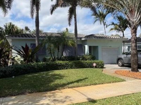 435 NE 9th Ave, Fort Lauderdale, FL 33301