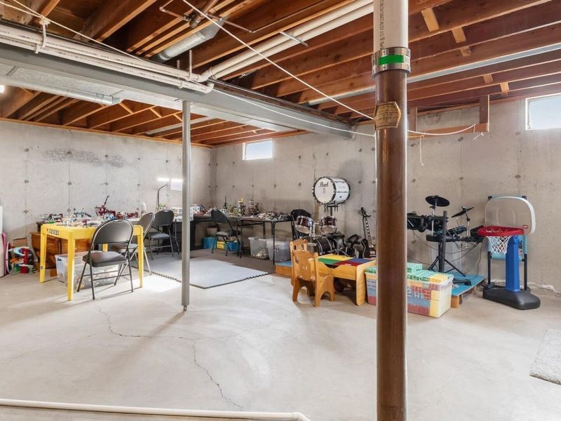 469 King Court , Newark, OH 43055 Photo 20