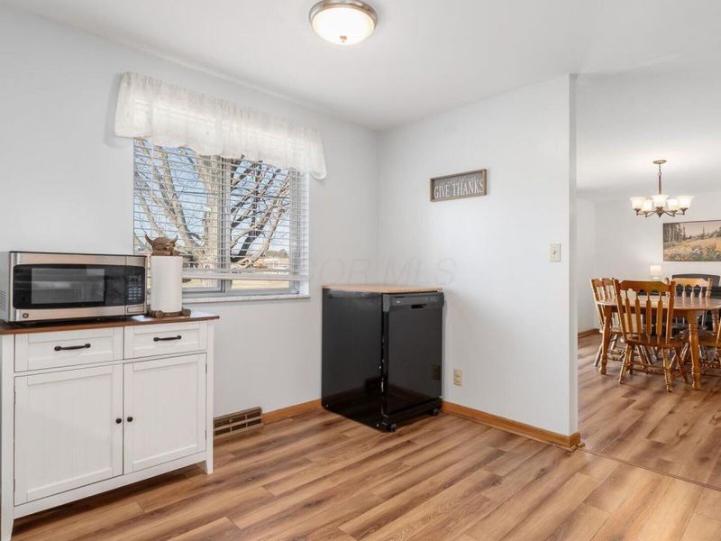 469 King Court , Newark, OH 43055 Photo 8