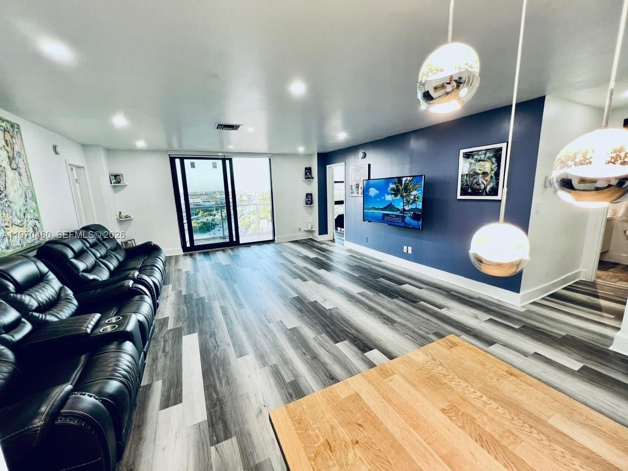 13499 Biscayne Blvd, Unit PH1705, North Miami, FL 33181 Photo