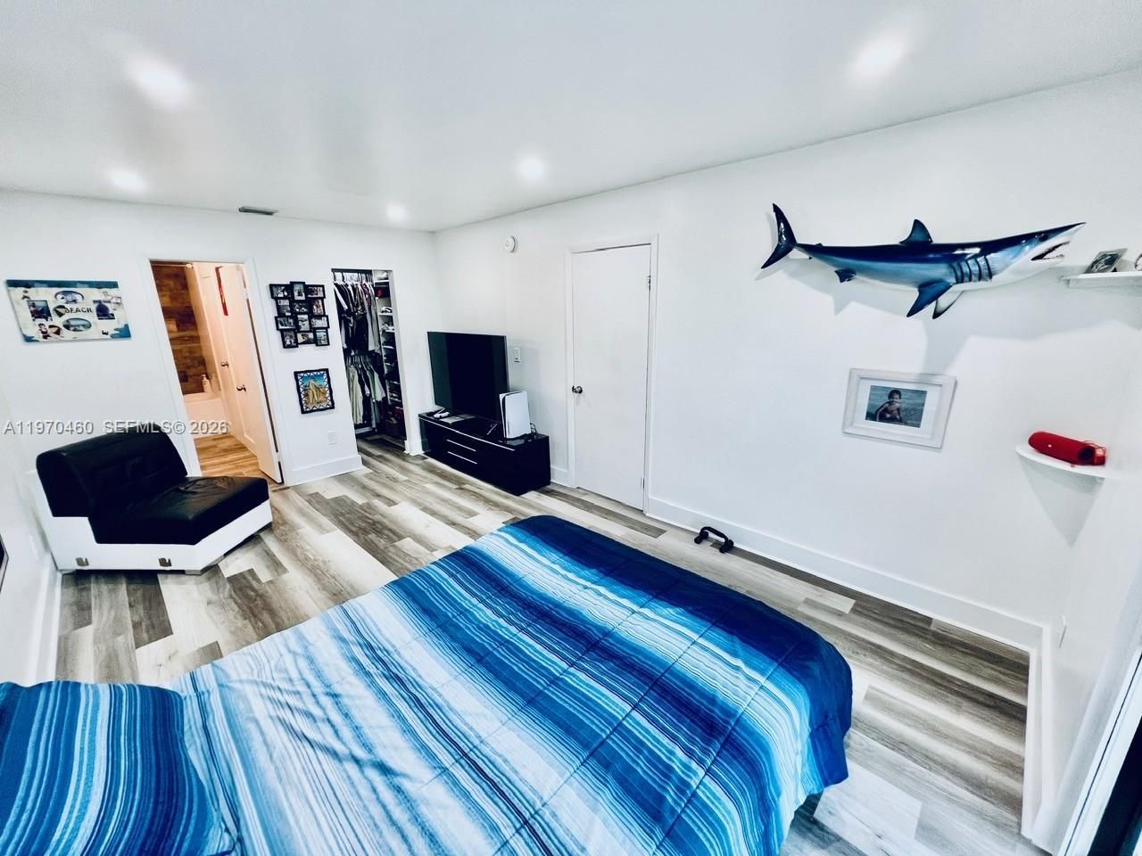 13499 Biscayne Blvd, Unit PH1705, North Miami, FL 33181 Photo