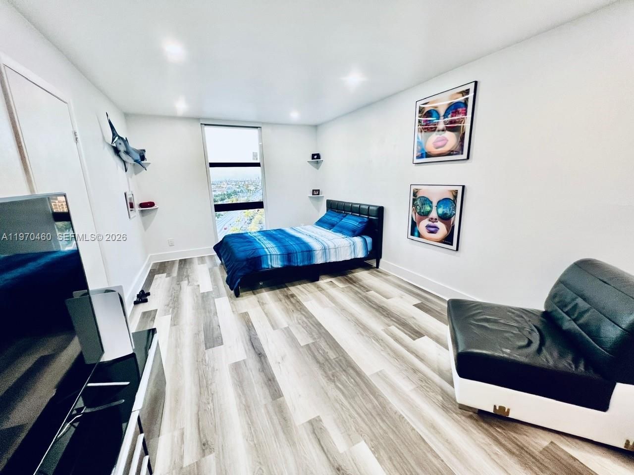 13499 Biscayne Blvd, Unit PH1705, North Miami, FL 33181 Photo