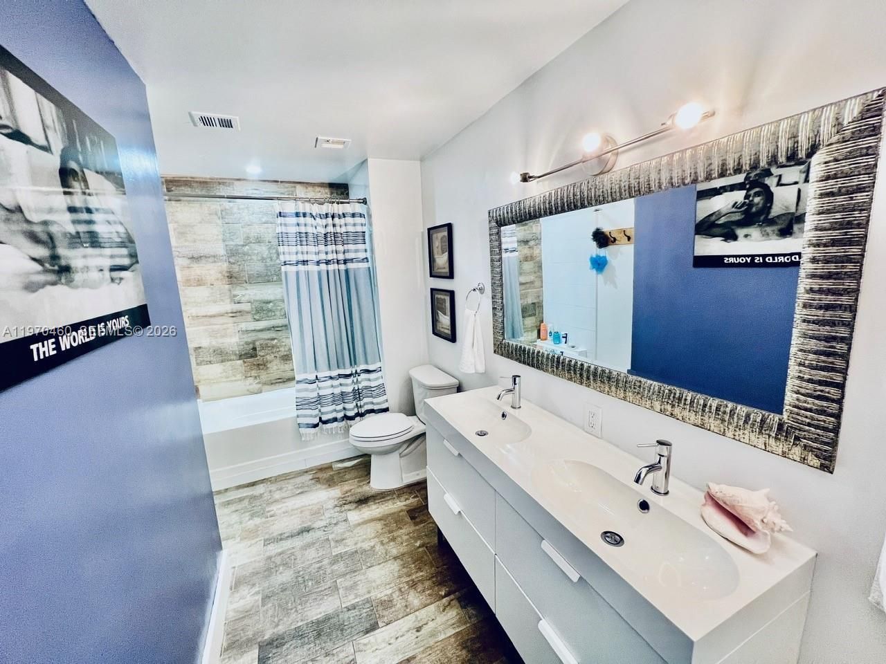 13499 Biscayne Blvd, Unit PH1705, North Miami, FL 33181 Photo