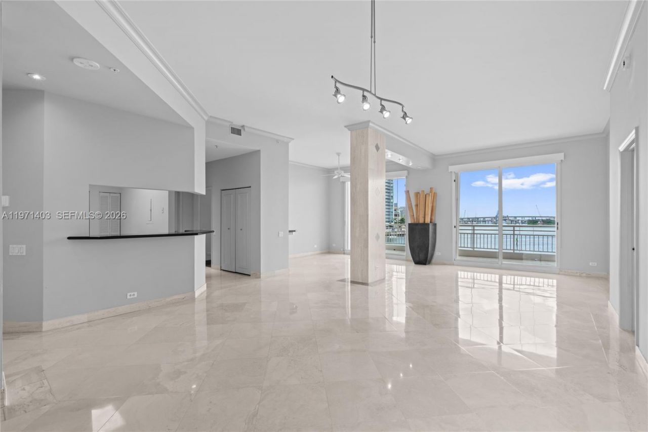 888 Brickell Key Dr, Unit 408, Miami, FL 33131 Photo