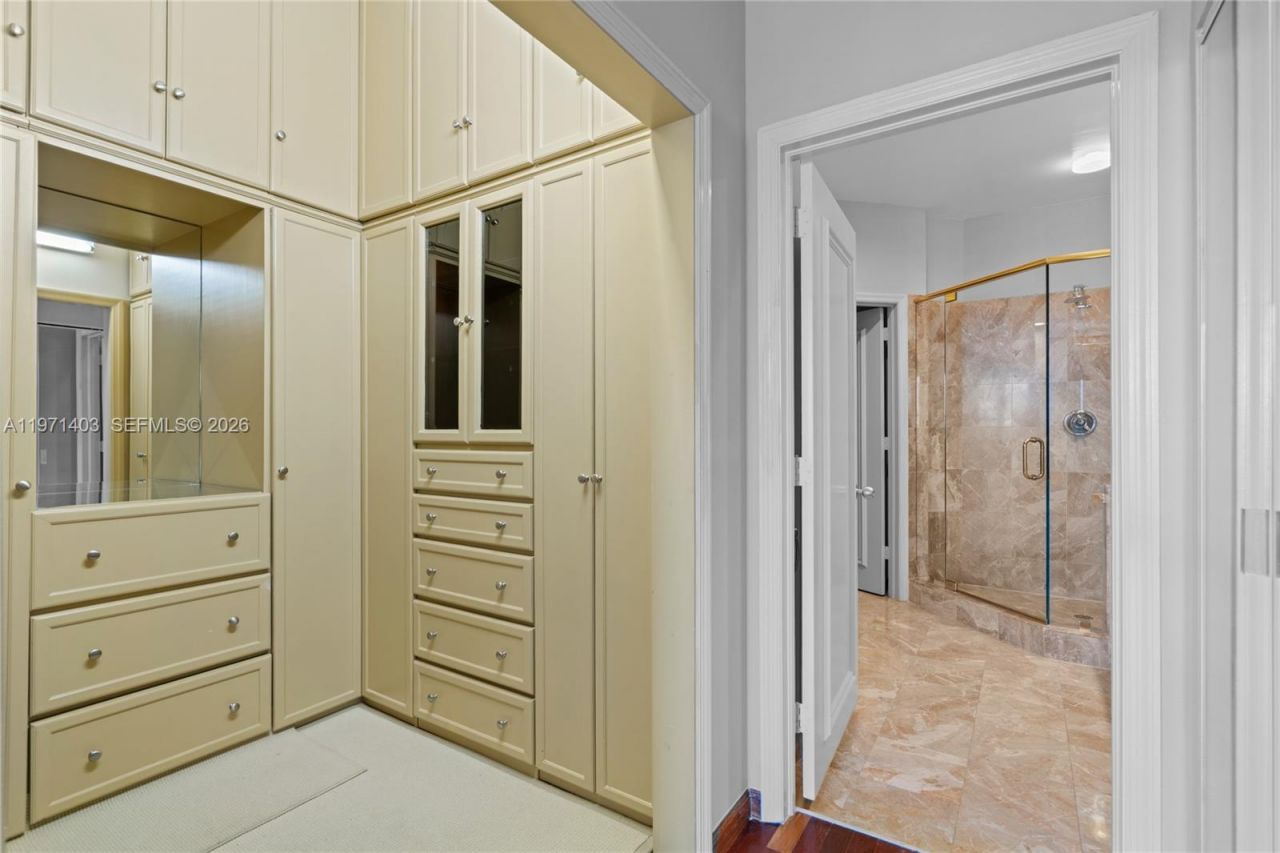 888 Brickell Key Dr, Unit 408, Miami, FL 33131 Photo