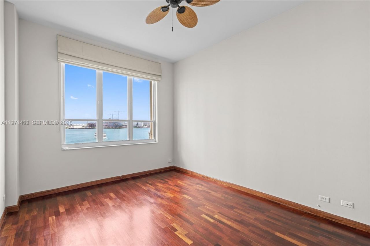 888 Brickell Key Dr, Unit 408, Miami, FL 33131 Photo