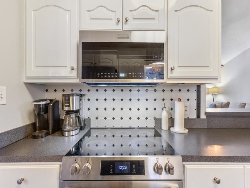 101 Peninsula Ct.  Photo 16